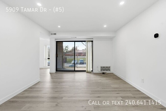 Photo - 5909 Tamar Dr