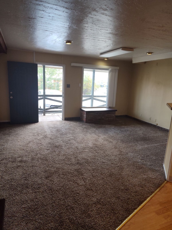 Photo - 3204-3216 Busch St Unidad 3204