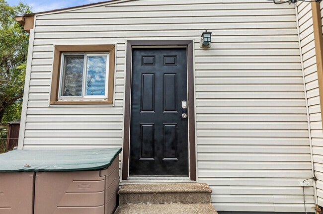 Photo - 14926 E 10 Mile Rd Unit SI ID1032312P