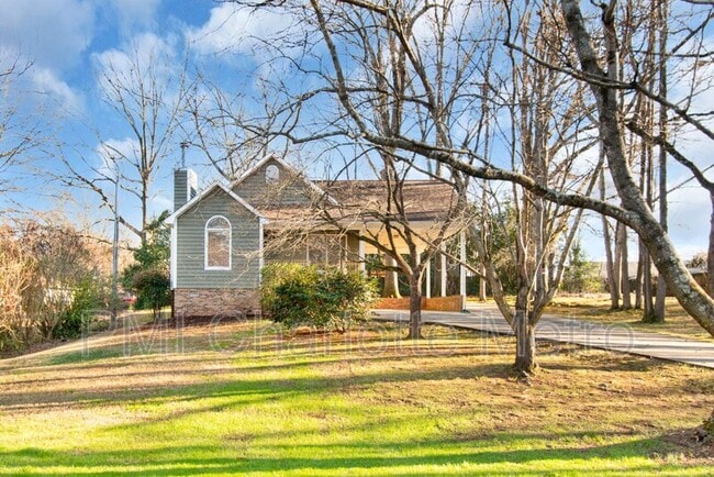 Photo - 1207 Harvard St