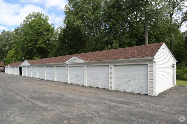 Meadowlawn Apartments