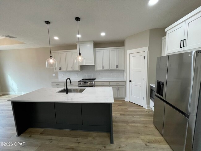 Photo - 3787 Basal St