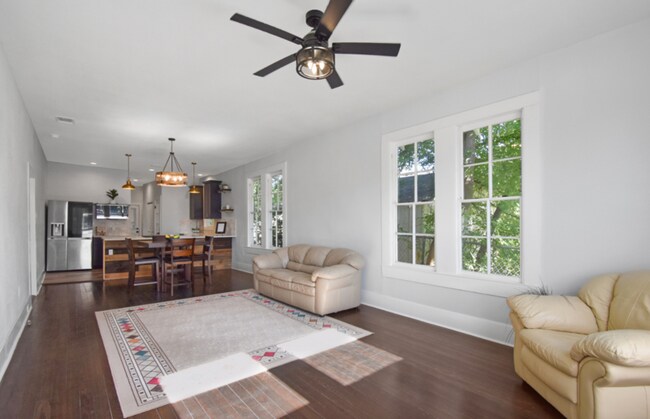 Photo - 823 N Palmetto Ave