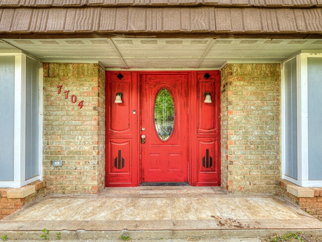 Photo - 7704 Brookside Dr