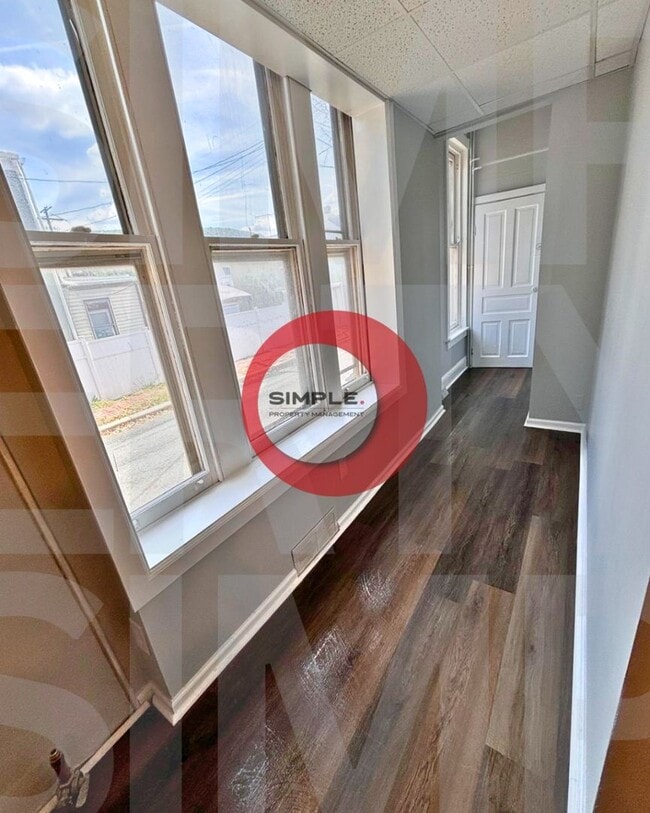 Photo - 620 Willow St Unidad Apartment 1