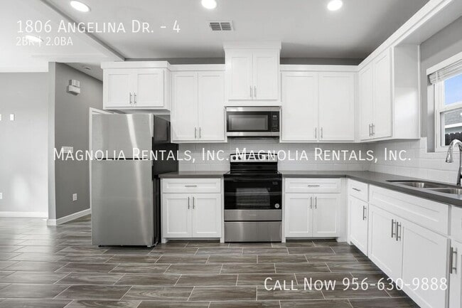Photo - 1806 Angelina Dr Unit 4