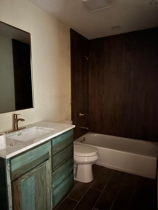 Photo - 3113 Borton St