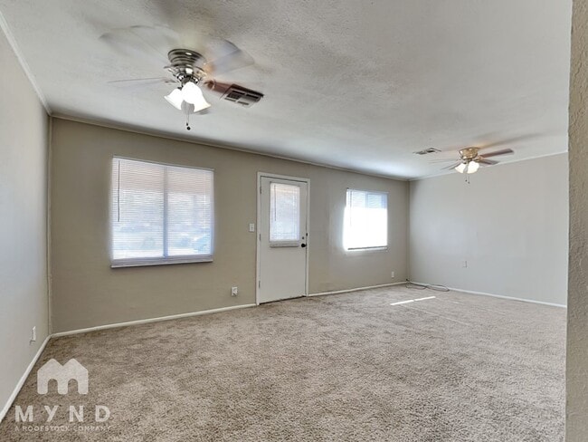 Photo - 1042 W Taylor St