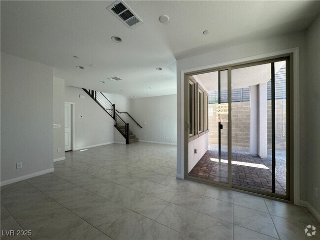 Building Photo - 1823 Passerine St Rental