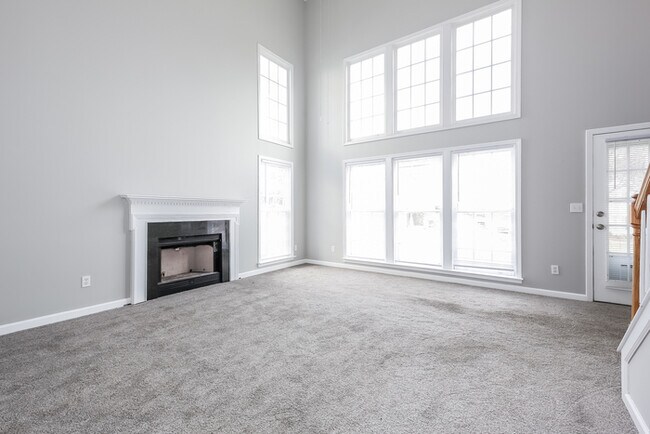 Photo - 311 S Orchard Farms Ave