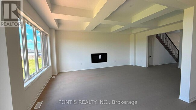 Photo - 49 Arding Cir