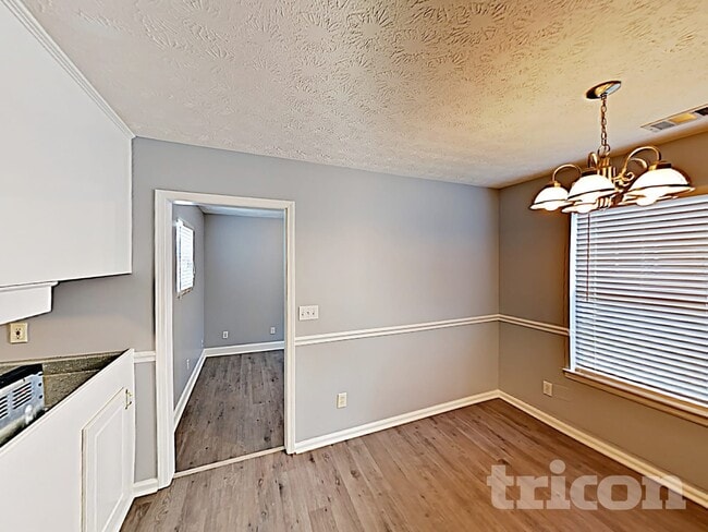 Photo - 169 Floresta Dr