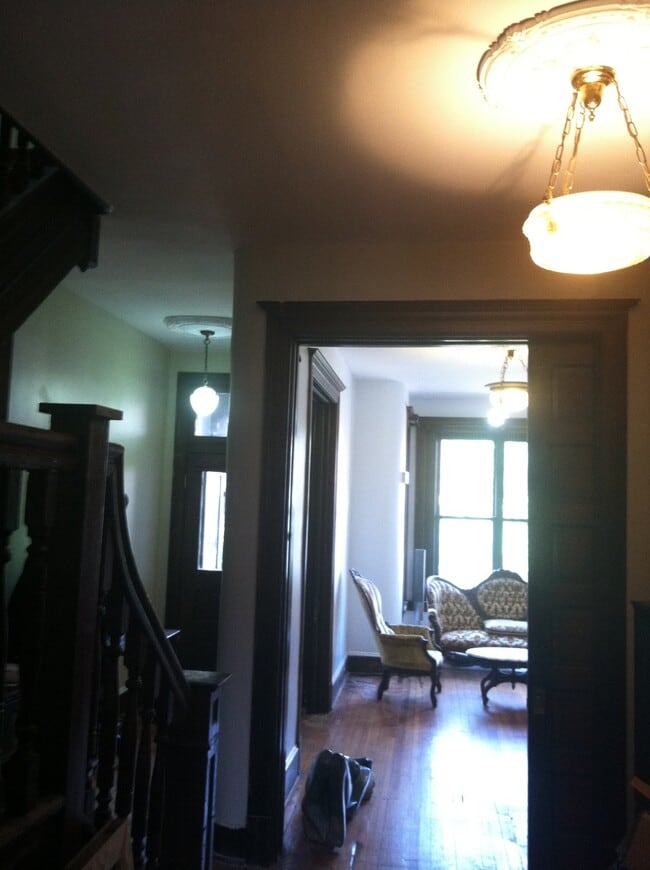 Photo - 75 Seaton Pl NW Unidad 1