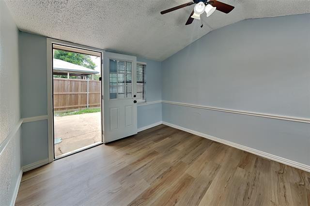 Photo - 1913 Briarwood Dr