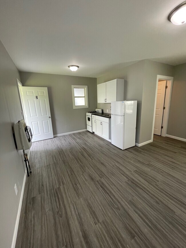 Photo - 242 46th St Unidad 2