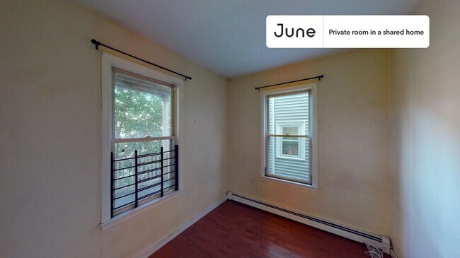 Photo - Room in Shared 4 bed/1.5 bath home Unit D