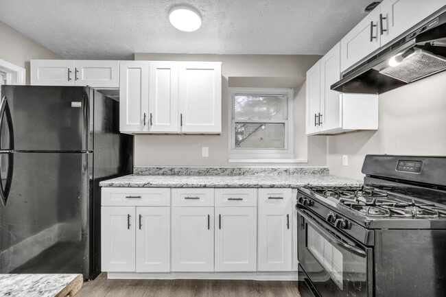 Photo - 10920 Granger Rd