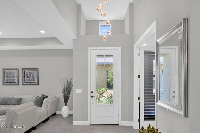 Photo - 109 Salt Shaker St