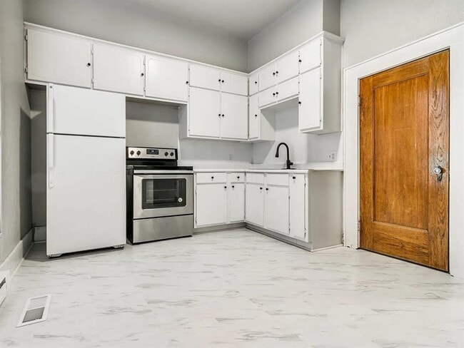 Photo - 1740 NW 11th St Unidad B