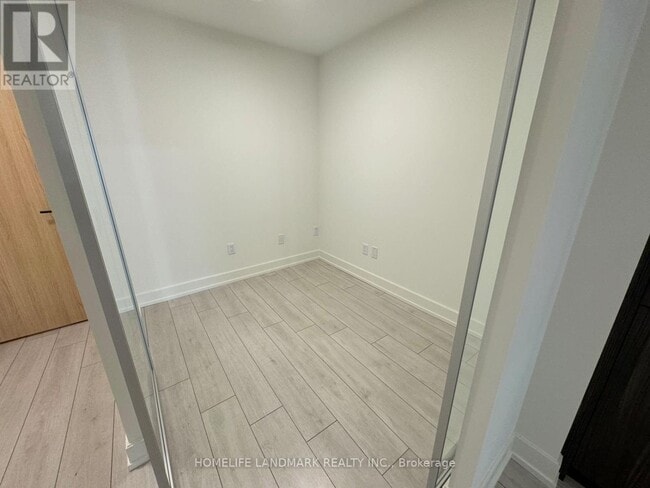 Photo - 15 Mercer St Unit 514