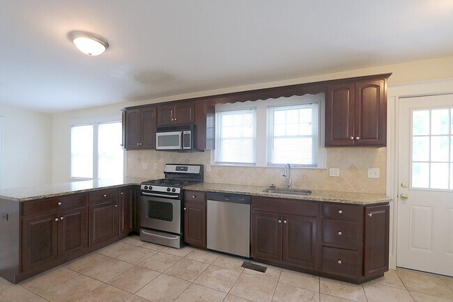 Photo - 84 Withington Rd Unit -