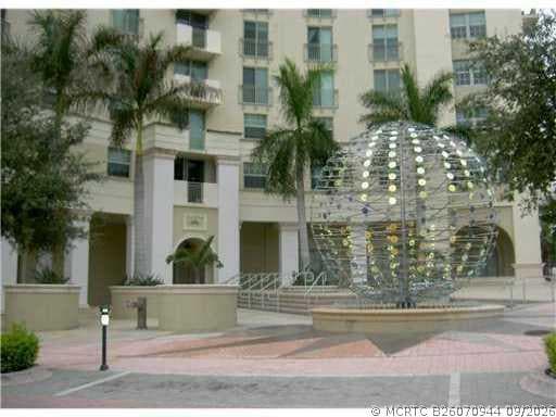 Building Photo - 610 Clematis St Unit 723
