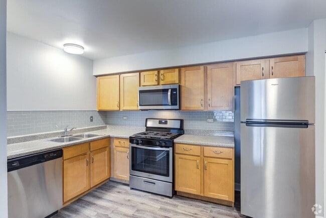 Building Photo - The Gates of Deer Grove Apartment Homes