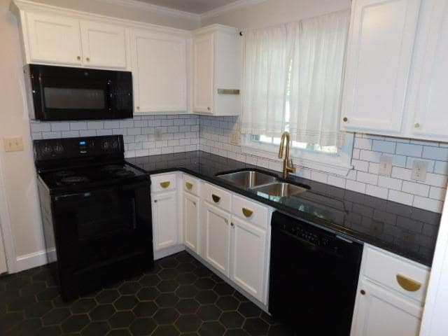 Photo - 482 Hyde Dr NE