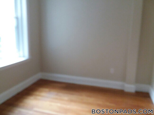 Photo - 1189 Commonwealth Ave Unidad 17