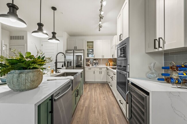 Photo - Grande Pointe