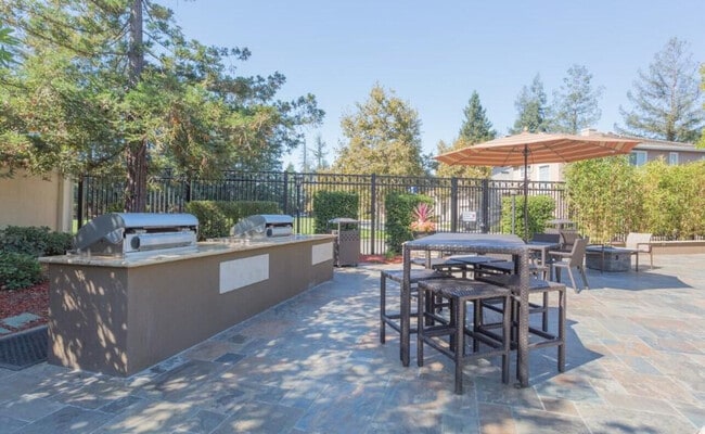 Photo - 19608 Pruneridge Ave Unit SI ID1506184P