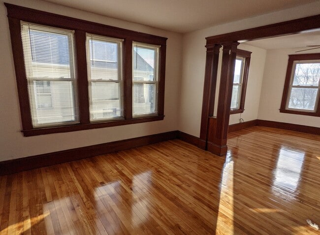 Photo - 72 Fairfax Rd Unit 1