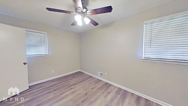 Photo - 8298 Kendrick Rd