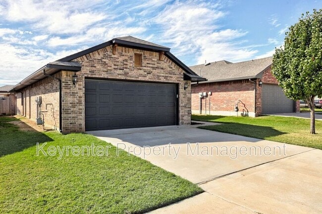 Photo - 11540 SW 8th Cir