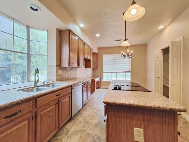 Photo - 5019 Greenriver Valley Dr