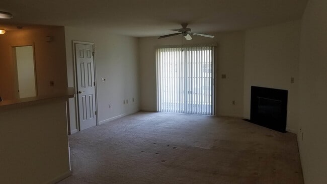 Photo - 106 Oriole Ct