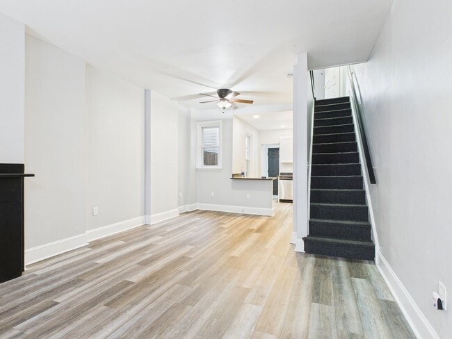 Building Photo - FULLY REMODELED 2 STORY TOWNHOME IN UNIVERSITY CITY! FIRST MONTH FREE!
