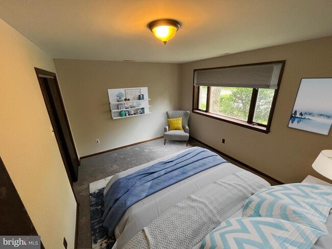 Building Photo - 2042 Lenhart Rd Unit C Rental