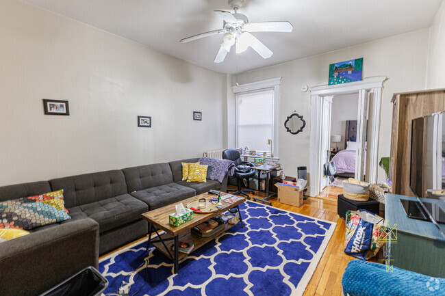 Building Photo - 30 Littell Rd Unit #2 Rental