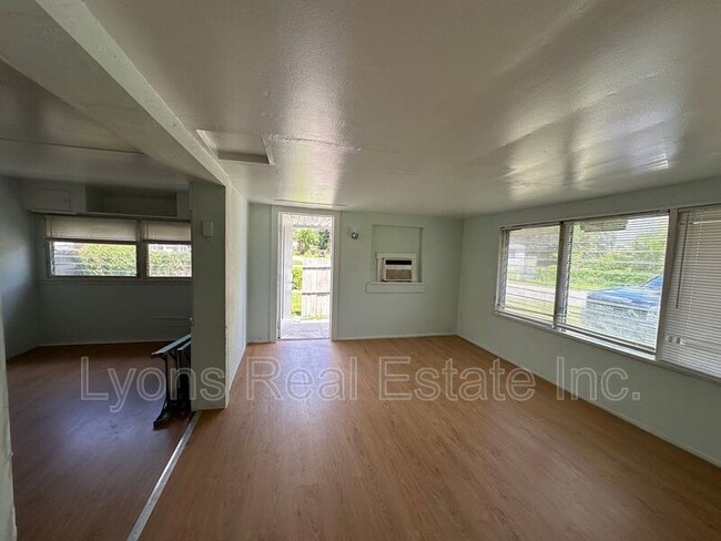 Photo - 1746 Pacific Ave Unit A
