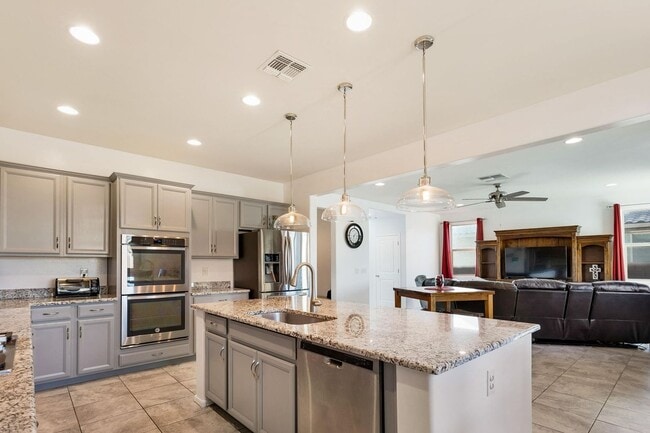 11508 W Elementary Dr