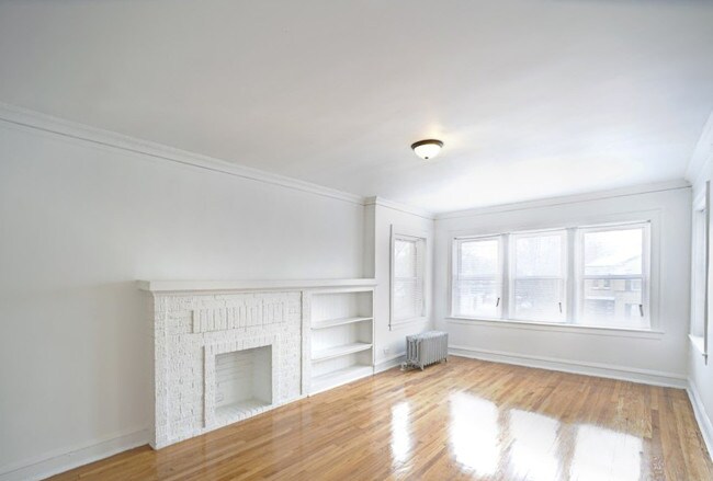 Photo - 7801-11 S Yates Blvd