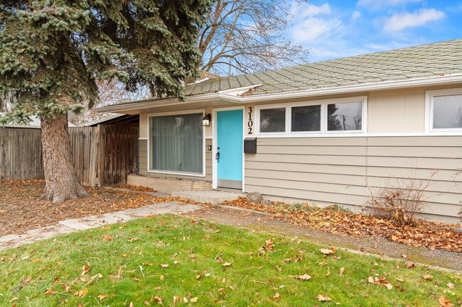 Building Photo - South Hill cute 2 Bed 1 Bath rancher with covered entertaining patio - Coming Soon 9/23