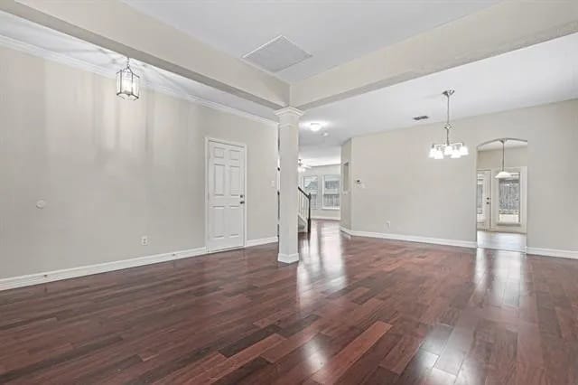 living area (cont) - 211 Mulberry Dr