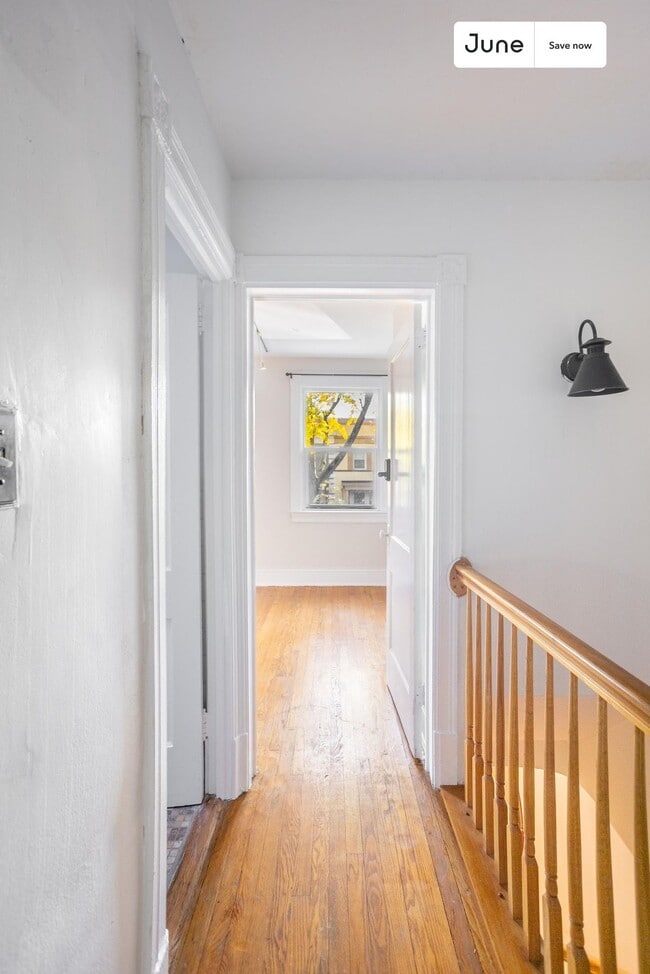 Photo - 1443 Parkwood Pl NW Unidad 2F