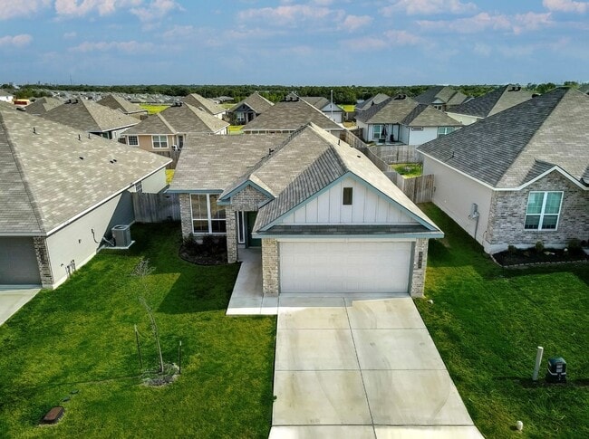 Photo - 3031 Dade Loop