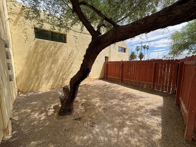 Photo - 1 E Navajo Rd Unit 1 E Navajo Rd Apt 15