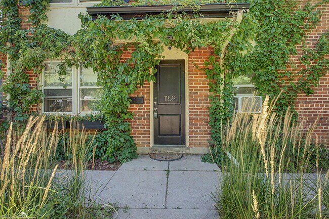 Photo - 1159 Krameria St