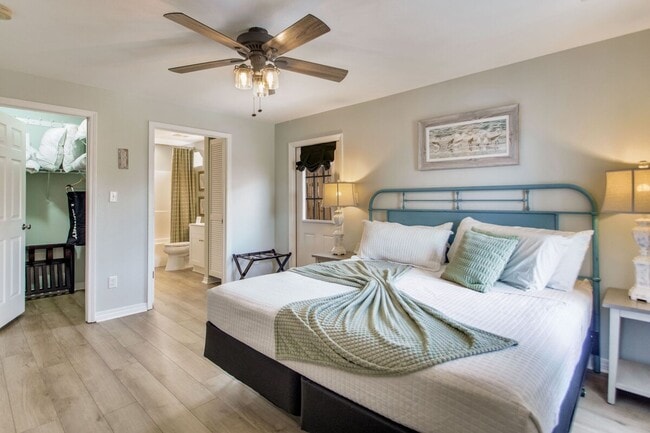 Photo - 5499 Medina Rd