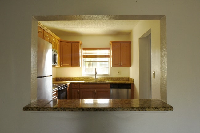 Photo - 2836 Somerset Park Dr Unit 103